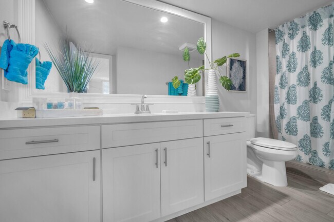 Building Photo - 601 N Ocean Blvd