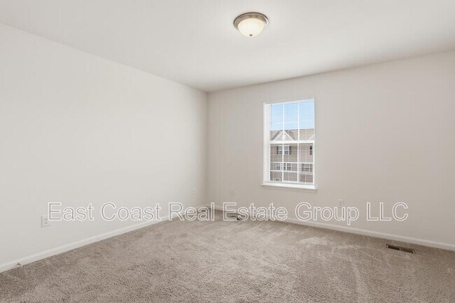 Building Photo - 202 Magellan Dr