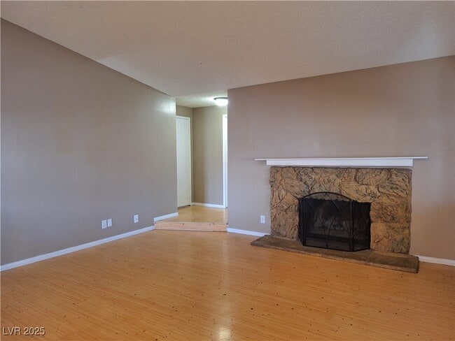 Primary Photo - 6831 Legalla Ln