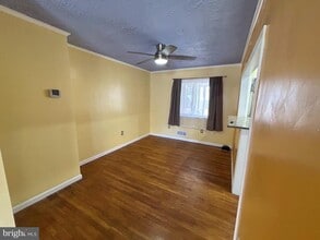 Building Photo - 7908 Wallace Rd