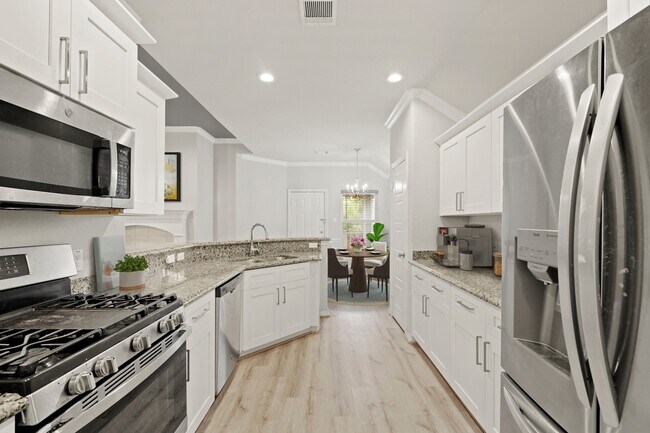 Building Photo - 3107 Amboy St