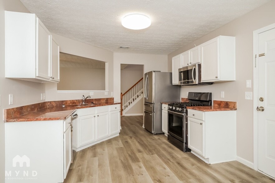 Building Photo - 1239 Matt Moore Ct