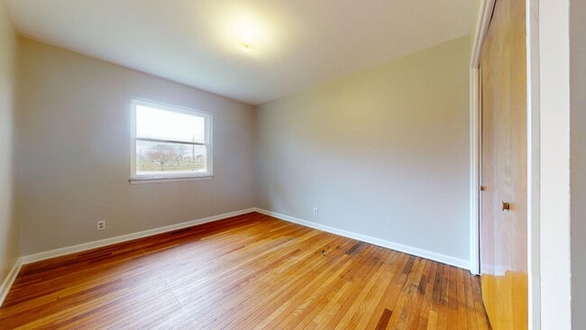 Building Photo - Shelby Schools, 3+ Bedrooms, Next to 1st Baptist Church!