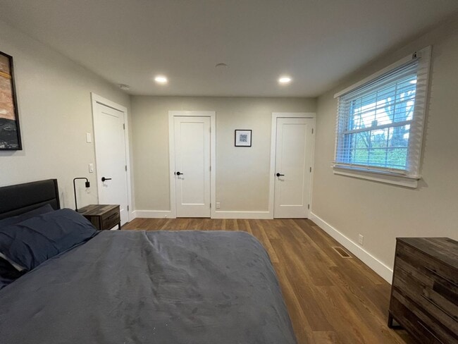 Building Photo - Lovely Ranch Home