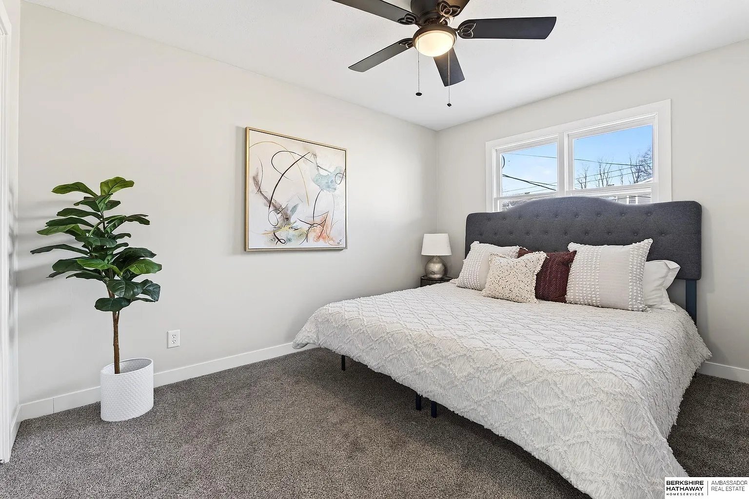 Building Photo - 5610 Seward St