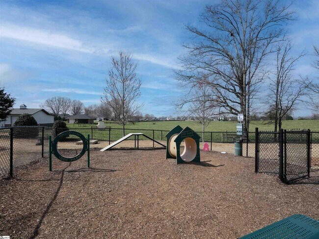 Building Photo - 100 McGuires Pl