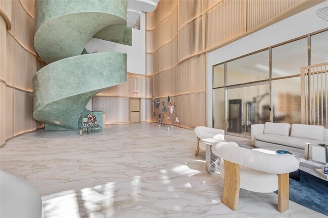 Building Photo - 900 N Ocean Blvd