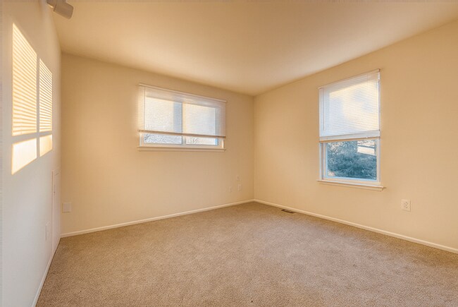 Building Photo - 2838 Bombridge Ct