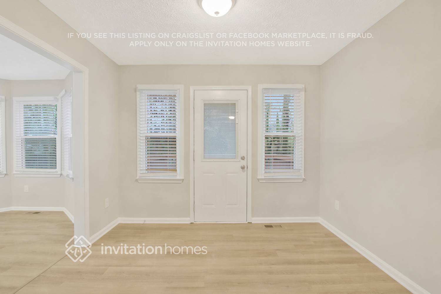 Building Photo - 92 Oak Landing Dr S