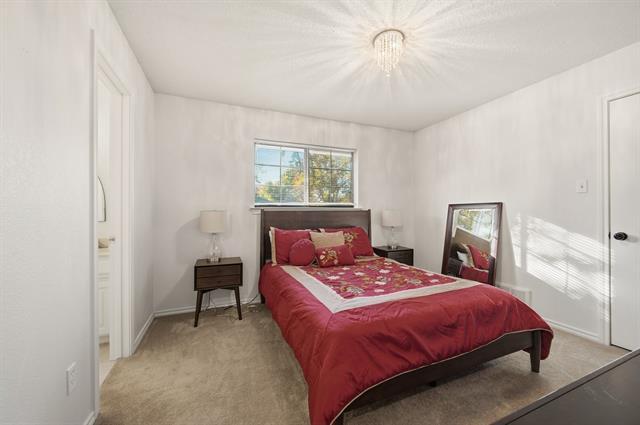 Building Photo - 3512 Cliffwood Dr