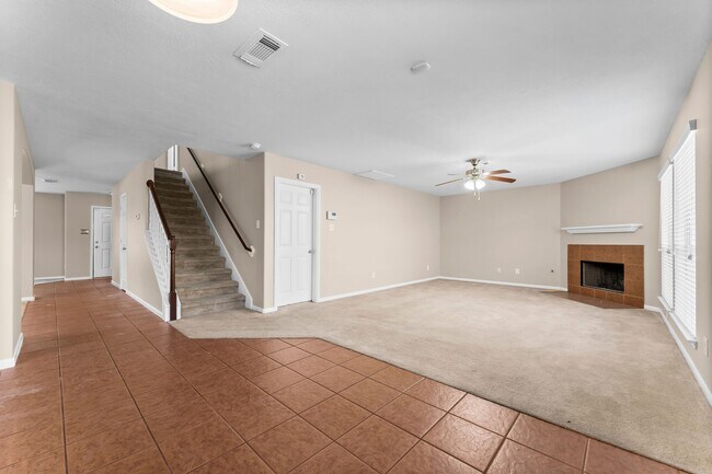 Building Photo - 8338 Loetsch Ridge Way