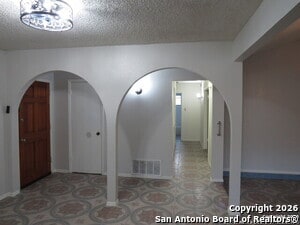 Building Photo - 5518 Eaglewood St