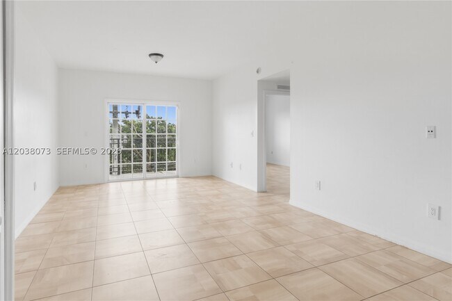 Building Photo - 5271 SW 8th St