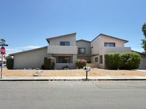 Building Photo - 32530 Canyon Vista Rd