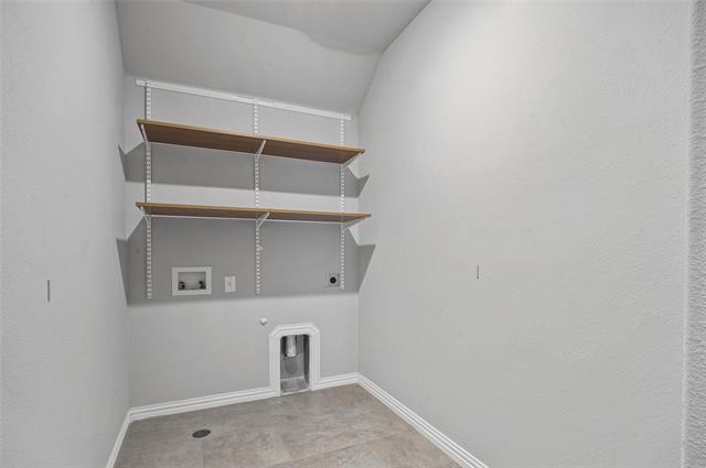 Building Photo - 2165 Bailey St