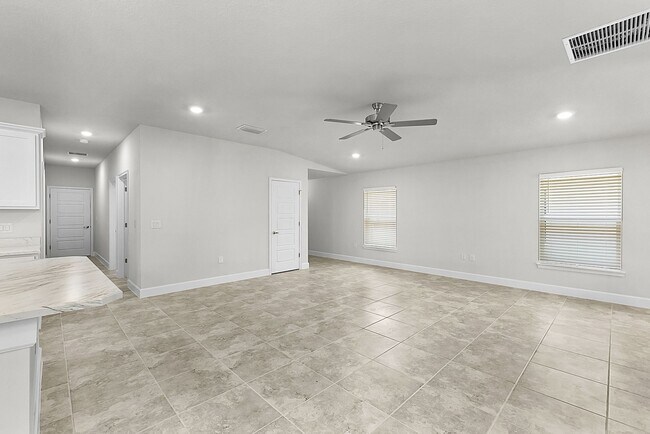 Building Photo - 1063 Grantham Ln