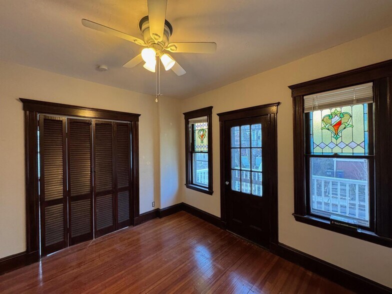 Building Photo - 62 Liberty Ave