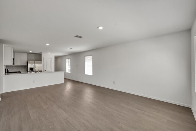 Building Photo - 29635 Knollwood Bay Rd