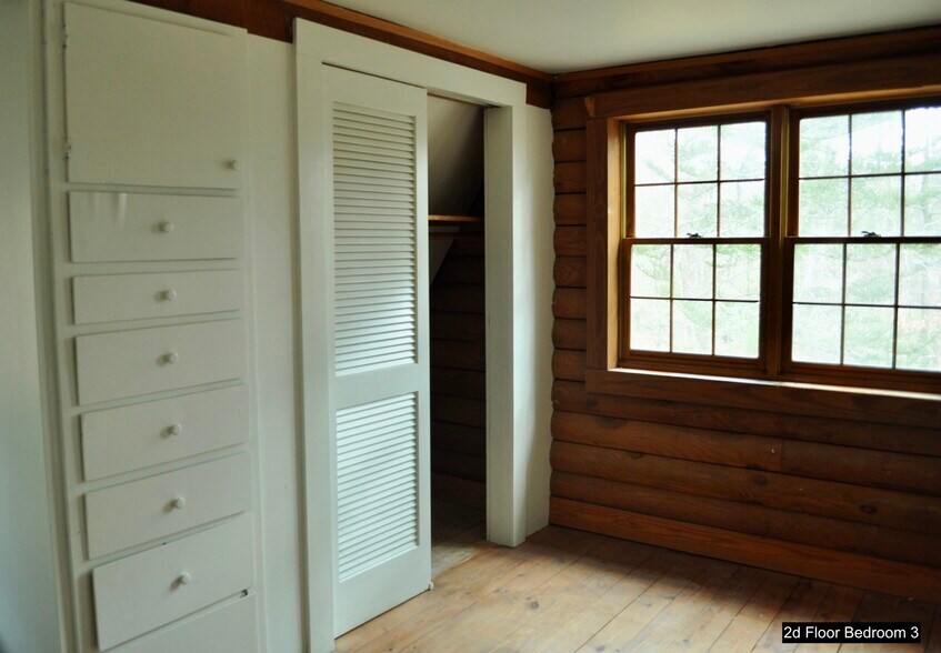 2d floor bedroom (3) - 195 Brook St
