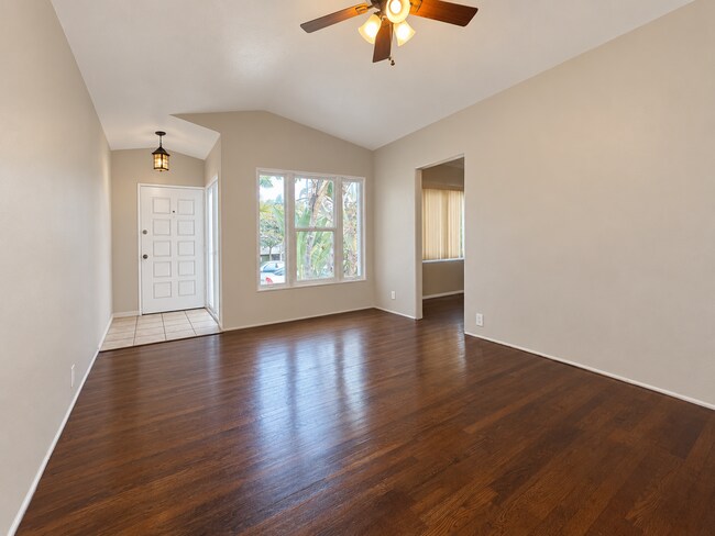 Interior Photo - Florida Street