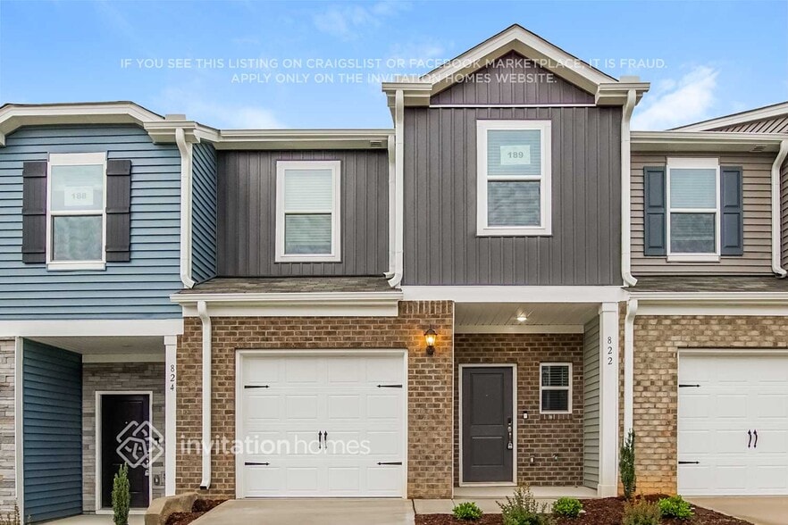 Primary Photo - 822 Holiday Pk Ln