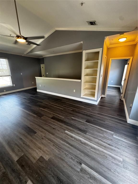 Building Photo - 5000 Culbreath Key Way