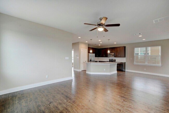 Building Photo - 708 Coconut Grove St