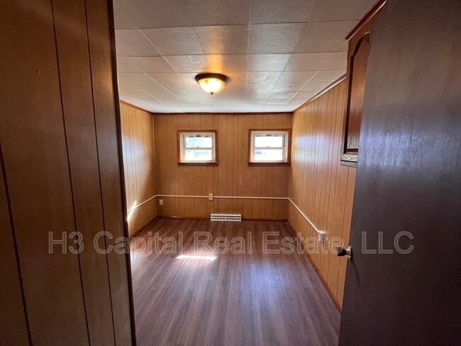 Building Photo - 237 Saint Mary's Pl