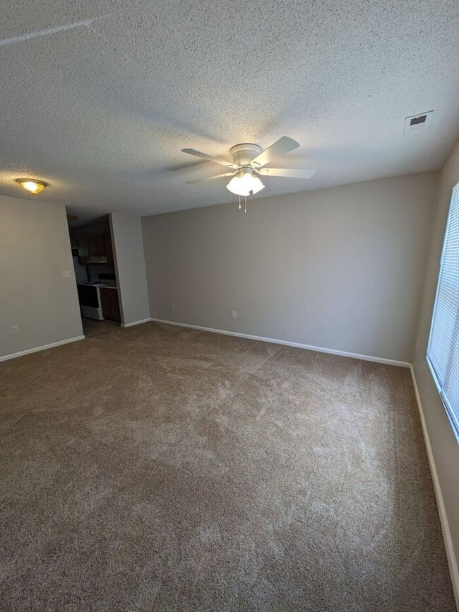 Building Photo - 2BD/2BA Unit at The Squires in Newton