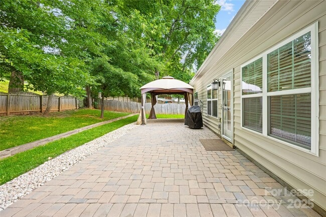 Building Photo - 11619 Allen A Brown Rd