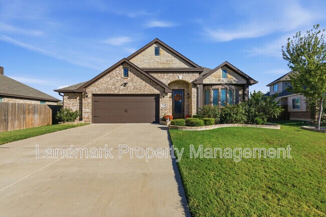 Building Photo - 310 Marigold Ct