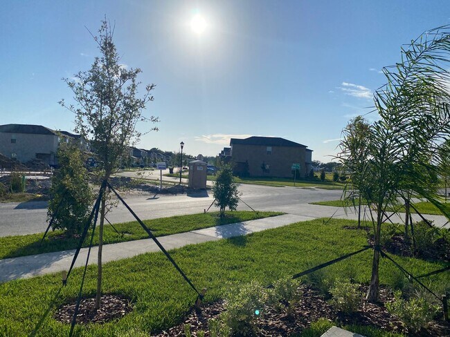 Building Photo - 7504 Samuel Ivy Dr