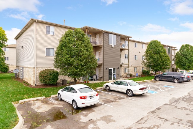 Building Photo - Cambridge Apartments