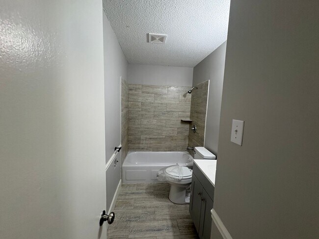 Building Photo - 5087 Blacksmith Dr