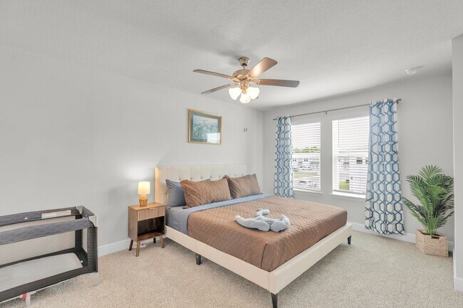 Building Photo - 5724 Sandy Walk St