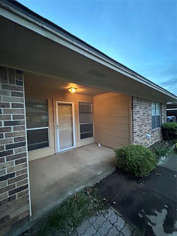 Building Photo - 1302 Crescent St