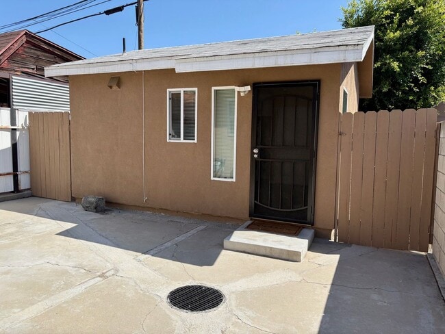 Building Photo - 12304 Birch Ave