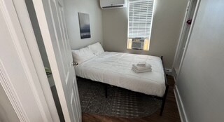 Building Photo - 135 S Ocean Ave