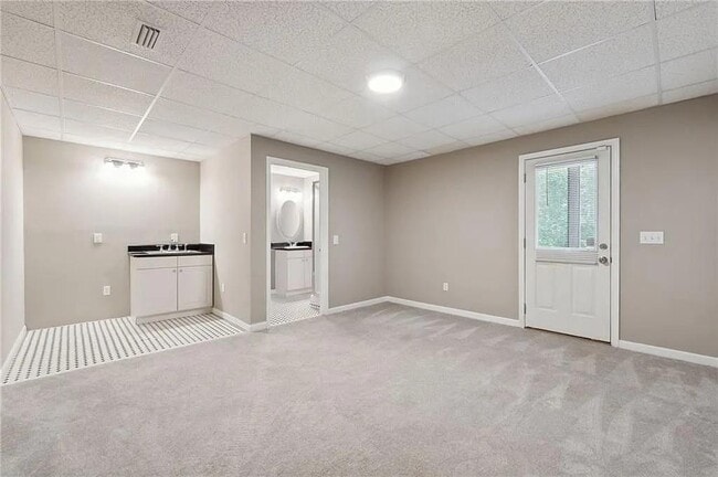 Building Photo - 58 Arabian Ct
