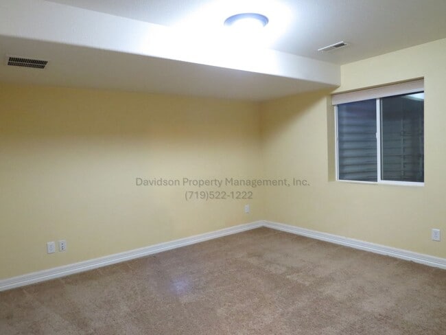 Building Photo - Beautiful 3 Bedroom Rancher in Stetson Hills