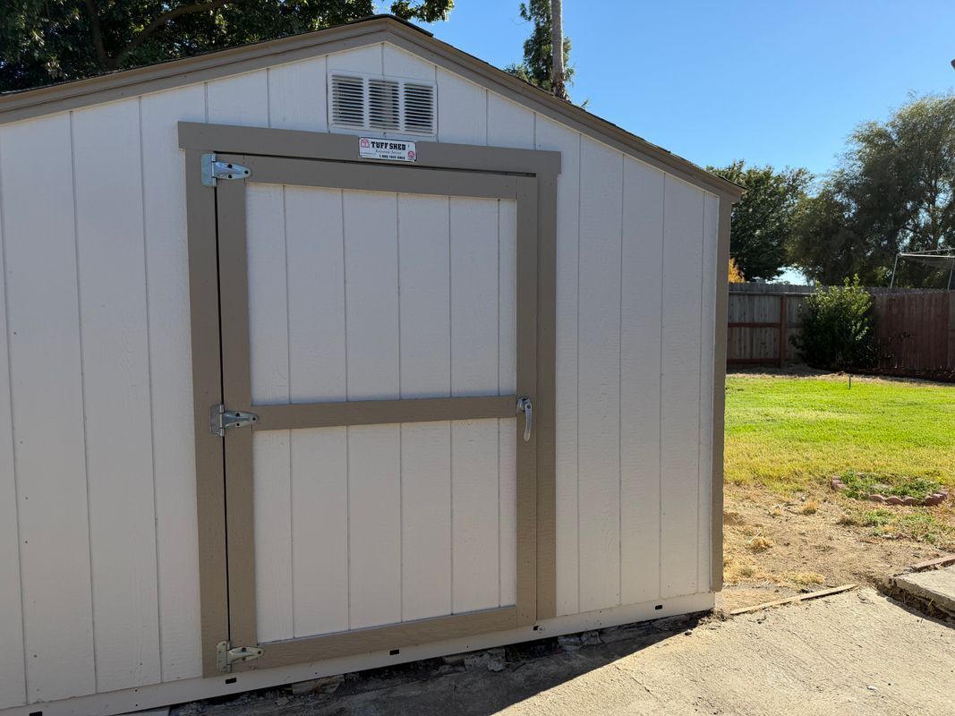 Building Photo - 8732 El Toreador Way