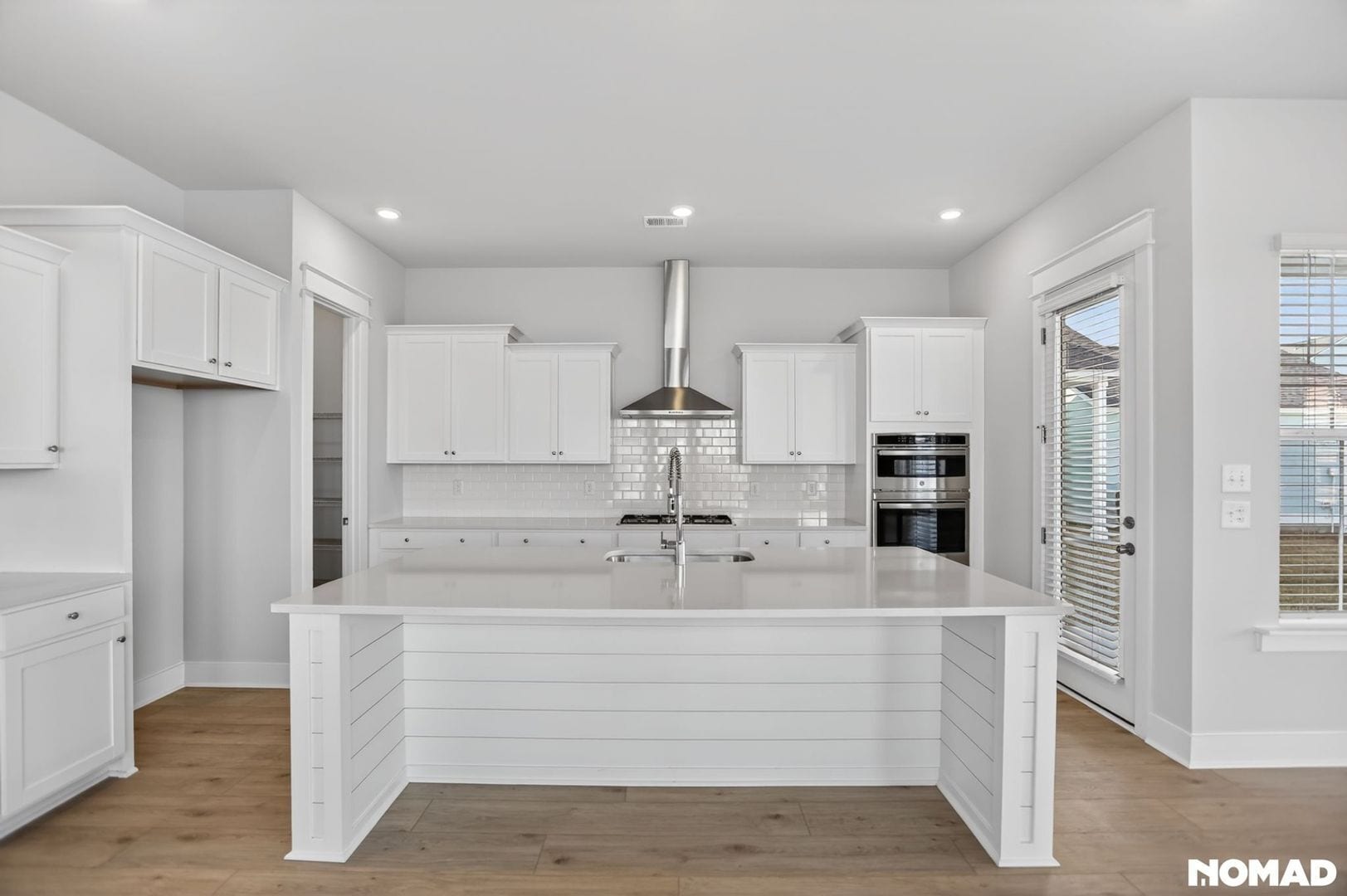 Building Photo - 319 Archar St