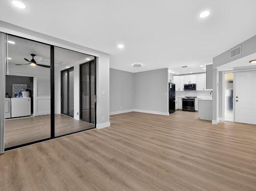 Building Photo - 4519 Carambola Cir S