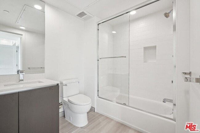 Building Photo - 1814 Federal Ave