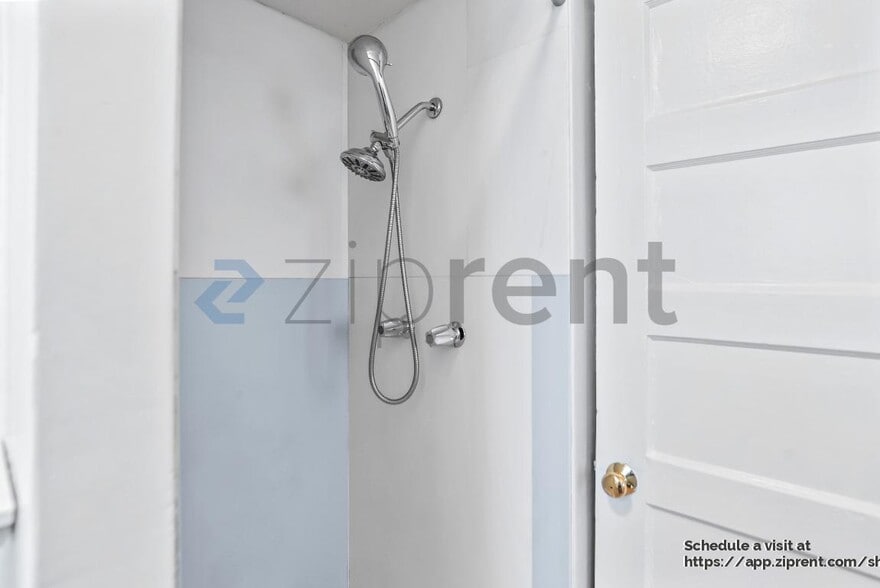 Building Photo - 1209 Campbell St