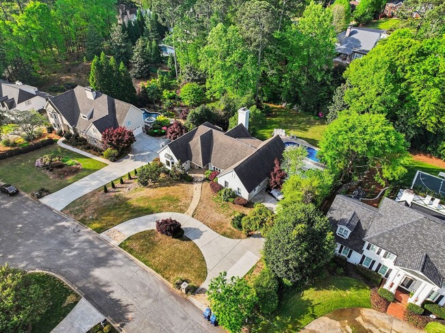 Building Photo - Two Levels. Two Kitchens. One Pool. East Cobb at $5,495/month