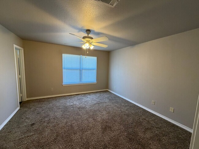 Building Photo - 2535 Pascal Ct