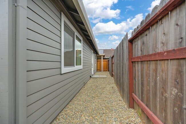 Building Photo - Brand-New ADU in Rocklin