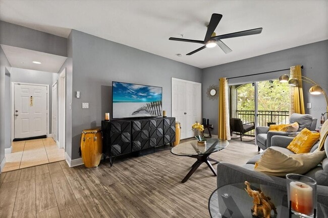 Building Photo - 3714 Palm Desert Ln