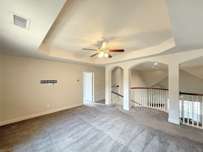 Building Photo - 6413 Fitzgerald Dr